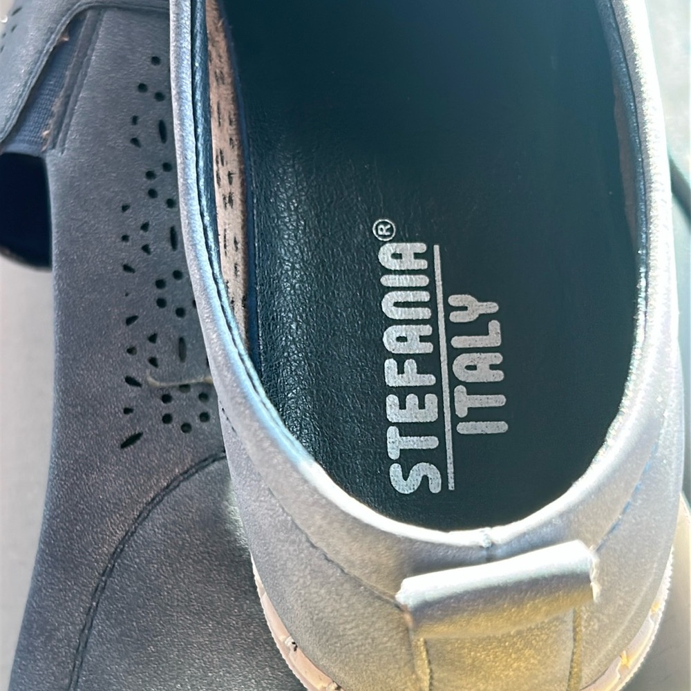 Italian made Stefania shoes, size 38. Size 8 US. with brand new Box. - Picture 8 of 16